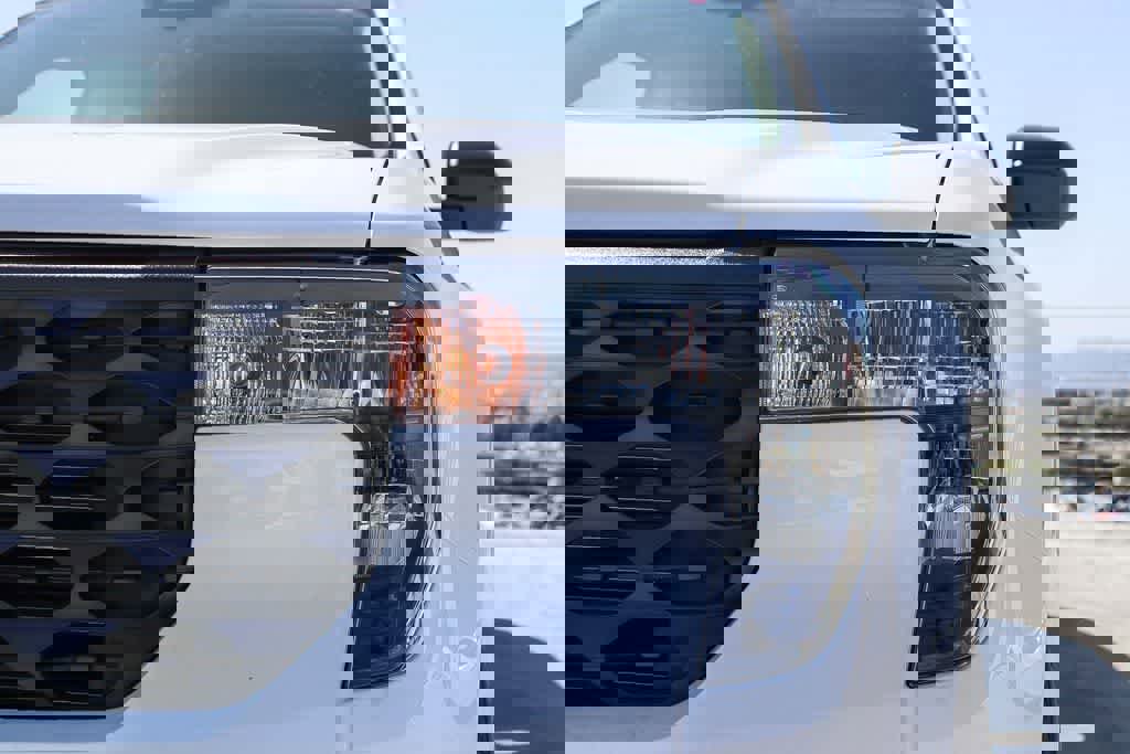 New 2026 Ford Maverick XL FWD image 7