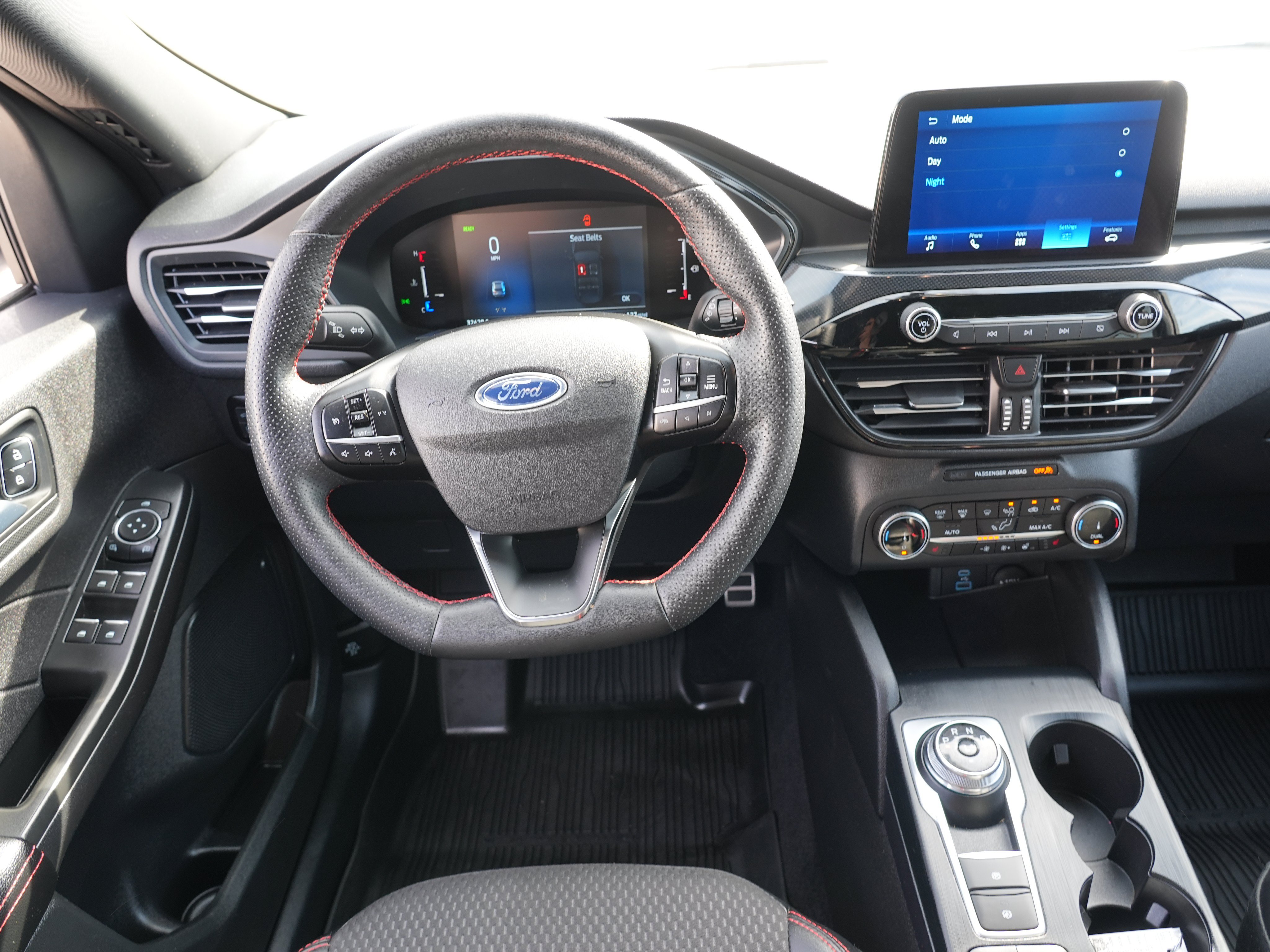 Used 2023 Ford Escape ST-Line Select AWD/4WD image 22