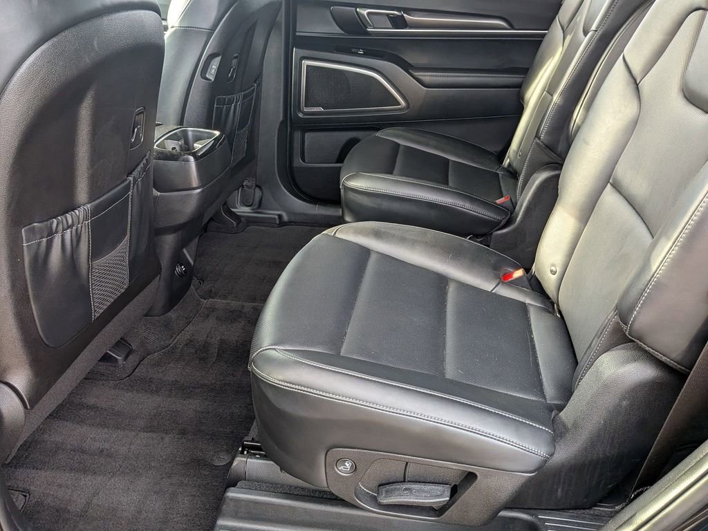 Used 2025 Kia Telluride S image 29