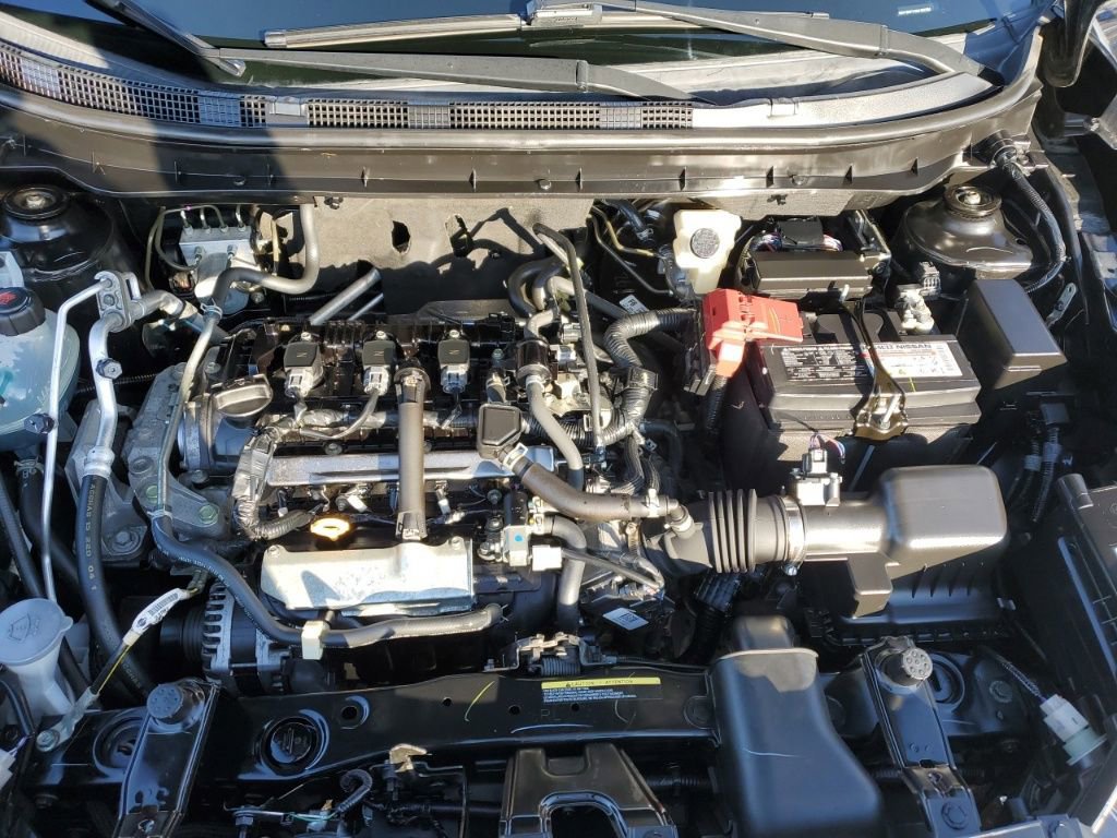 Used 2022 Nissan Kicks SV image 11