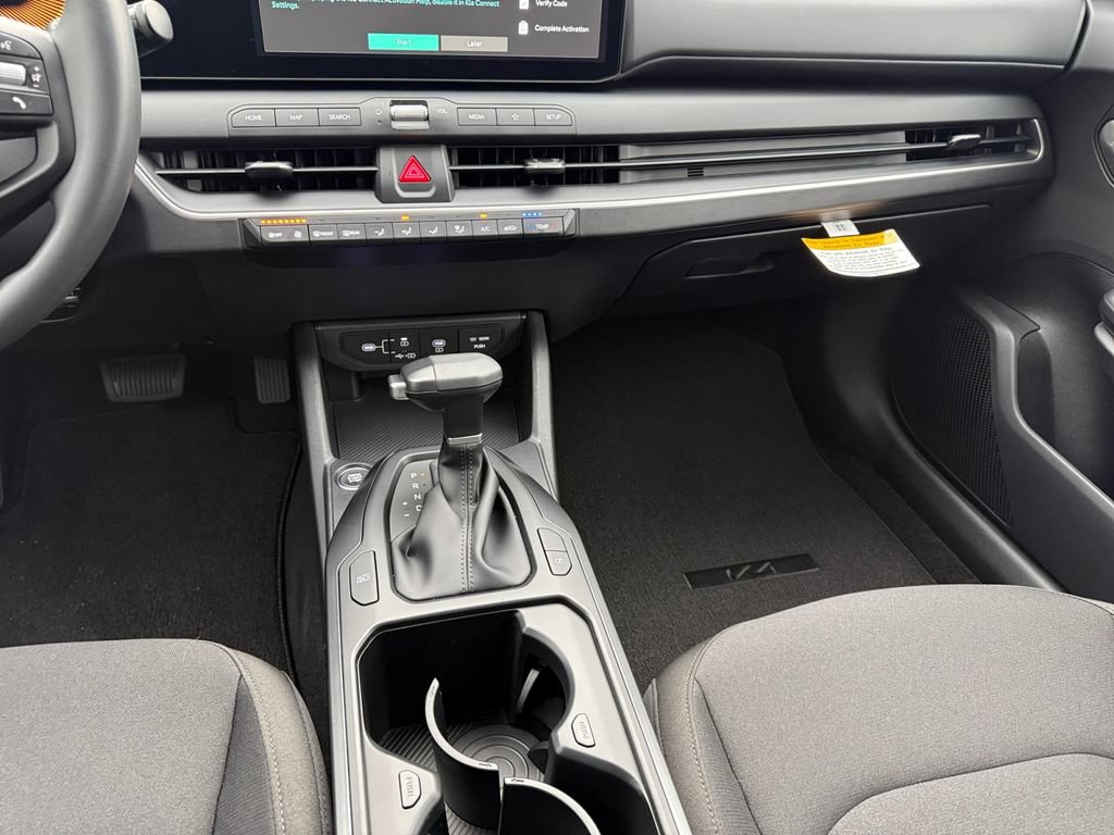 New 2026 Kia K4 FWD image 11