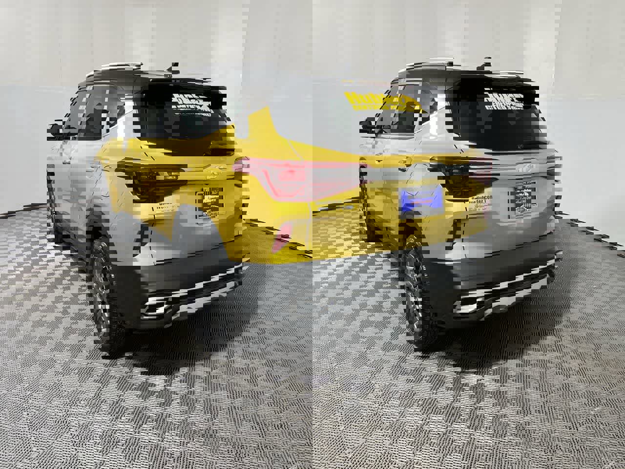 Used 2023 Kia Seltos S w/ Navigation Package image 6