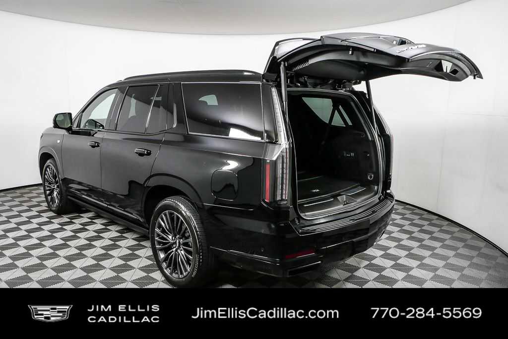 Used 2025 Cadillac Escalade Sport Platinum AWD/4WD image 36