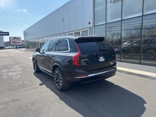 Used 2025 Volvo XC90 B5 Plus image 3
