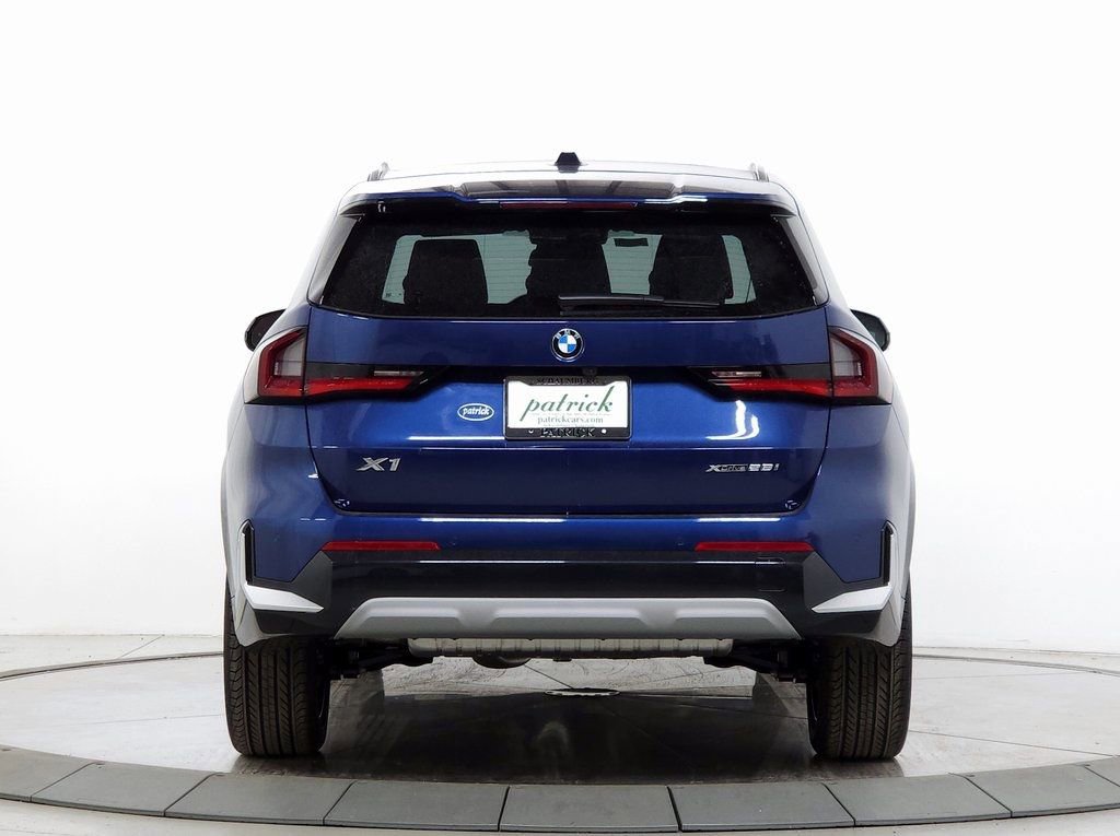 Used 2023 BMW X1 xDrive28i w/ Premium Package image 8