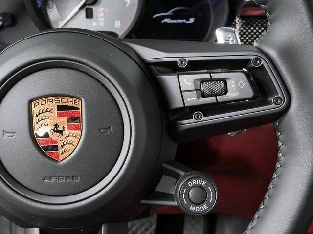 New 2026 Porsche Macan S AWD/4WD image 12