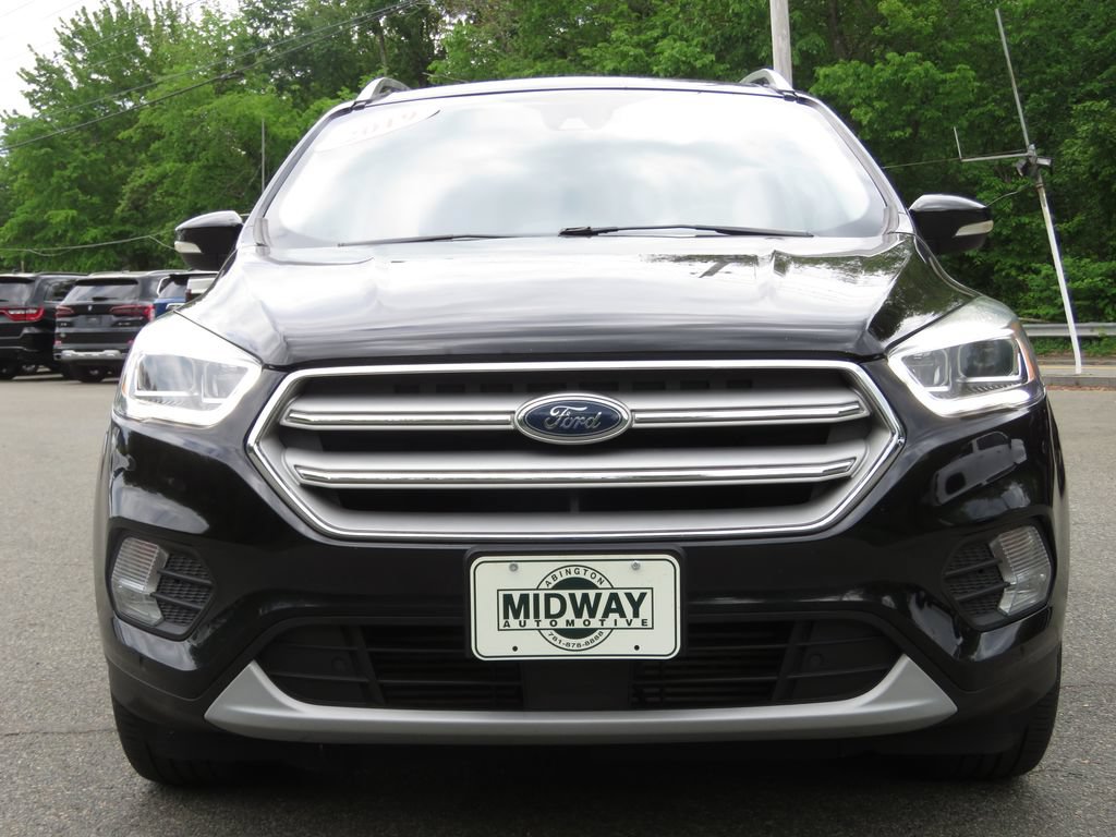 Used 2019 Ford Escape Titanium AWD/4WD image 2