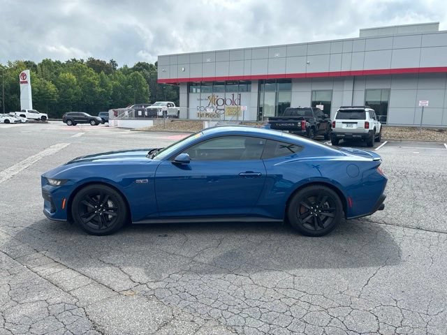 Used 2024 Ford Mustang GT RWD image 5
