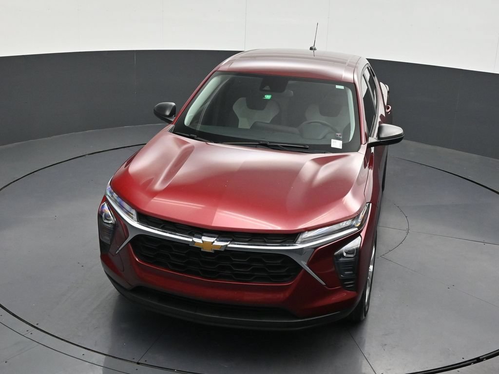 Used 2024 Chevrolet Trax LS FWD image 22