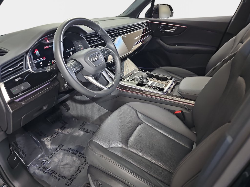 Used 2022 Audi Q7 3.0T Premium Plus w/ Premium Plus Package AWD/4WD image 19