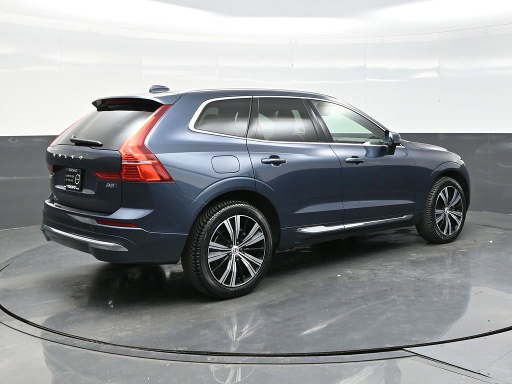 Used 2023 Volvo XC60 B5 Plus w/ Climate Package image 7
