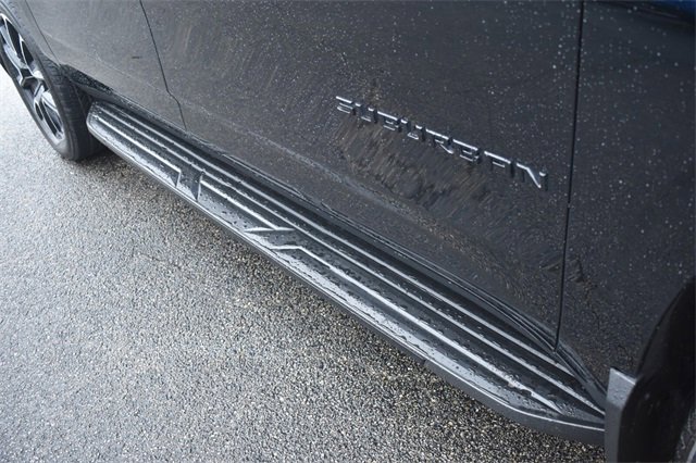 Certified 2022 Chevrolet Suburban RST w/ Sport Performance Package image 12