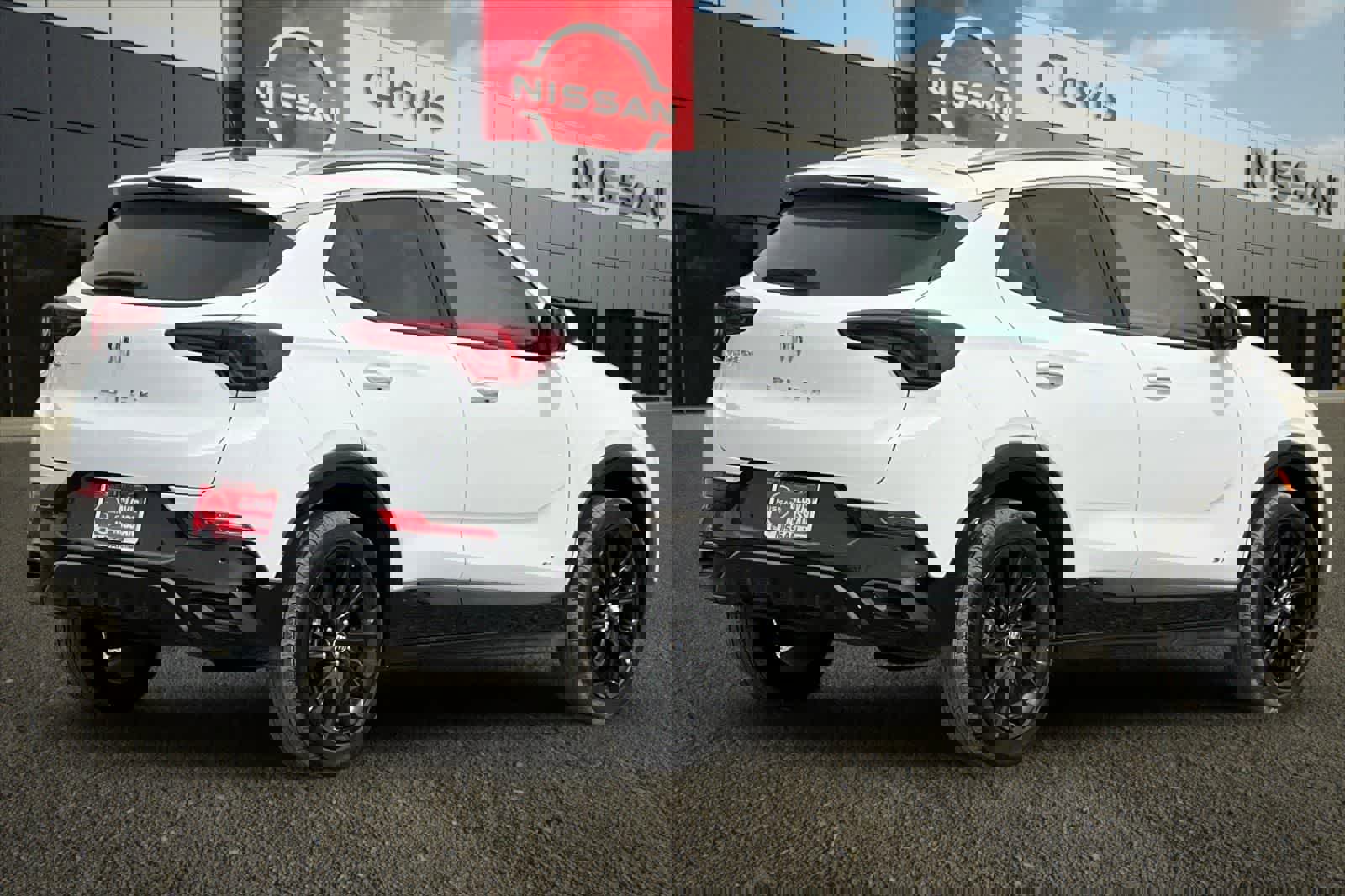 Used 2025 Buick Encore GX Sport Touring w/ Experience Buick Package image 3