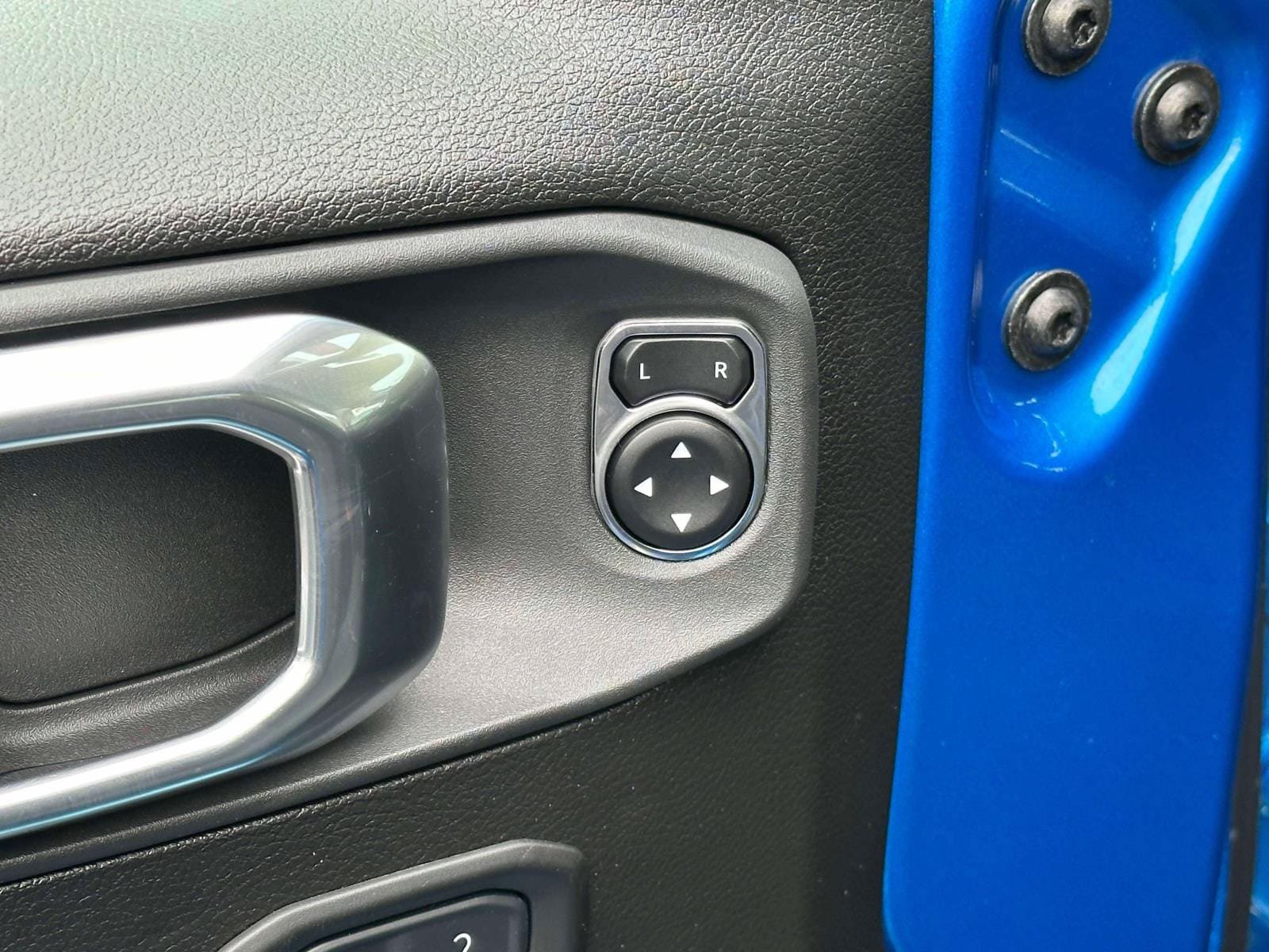 New 2026 Jeep Wrangler Sport AWD/4WD image 15