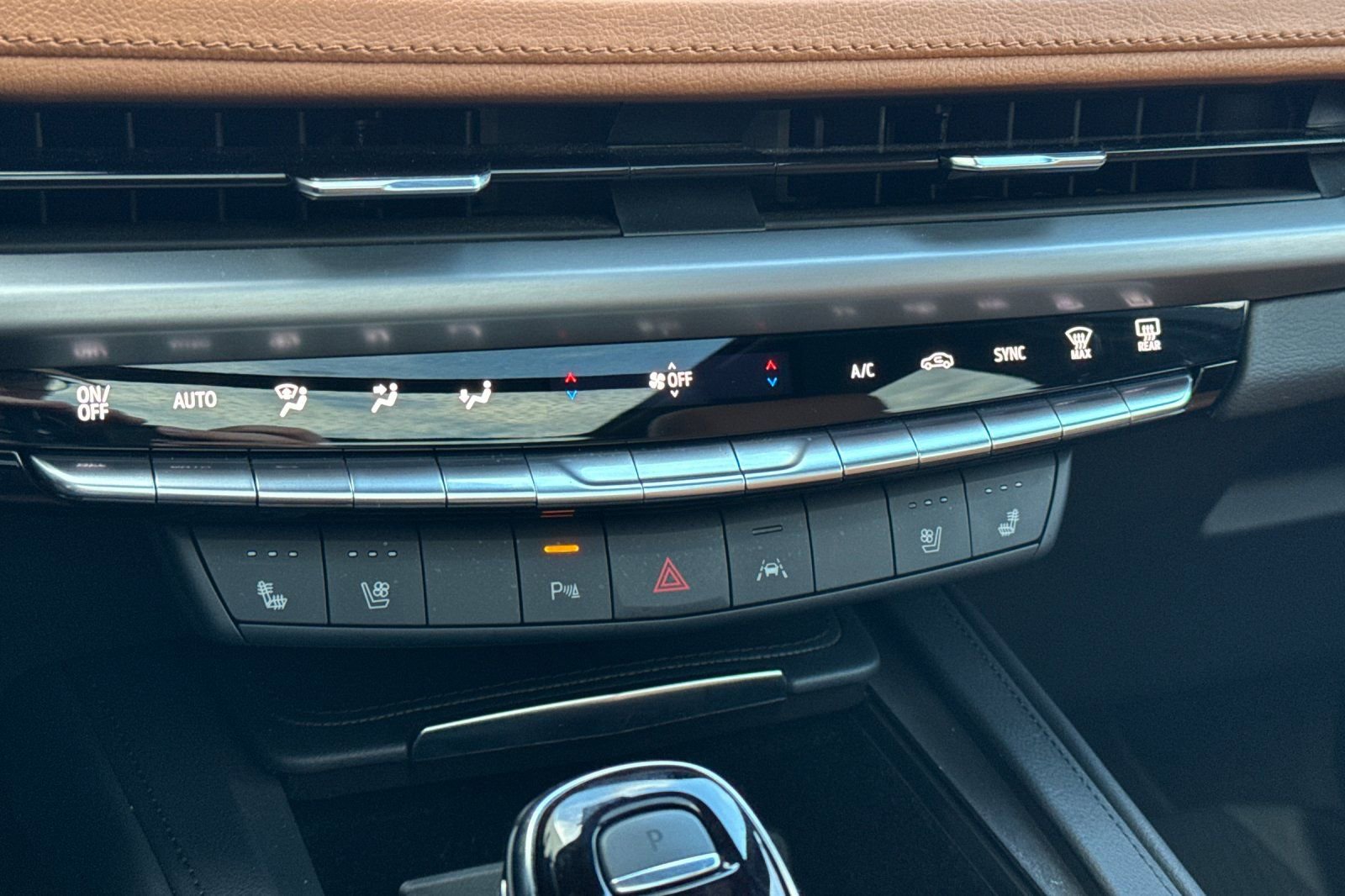 Used 2024 Cadillac XT4 Sport image 22