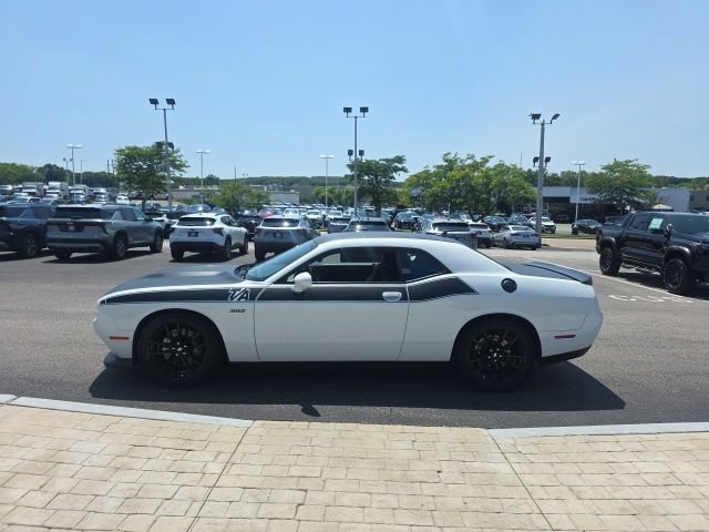 Used 2021 Dodge Challenger R/T Scat Pack w/ T/A Package RWD image 3