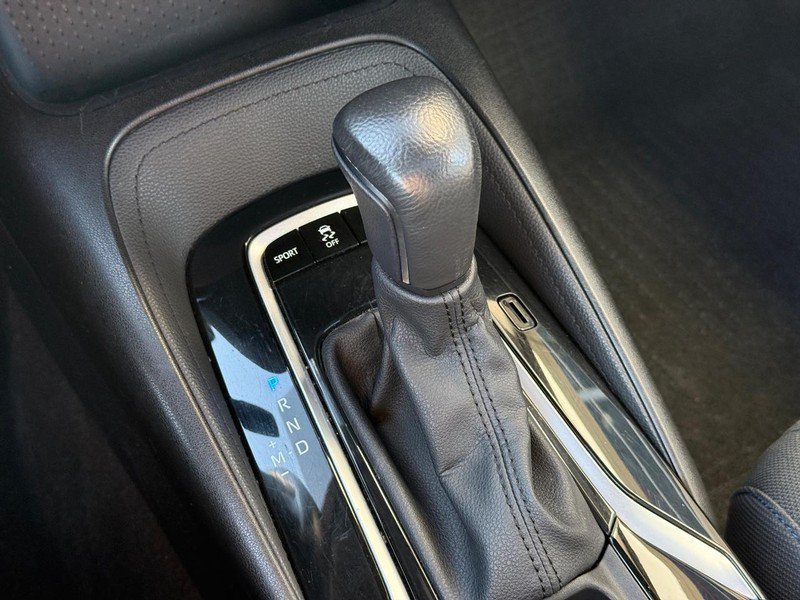 Used 2020 Toyota Corolla SE w/ SE Premium Package FWD image 27