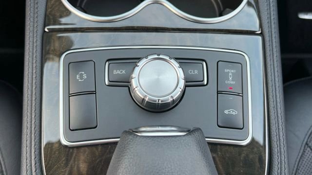 Used 2013 Mercedes-Benz CLS 550 image 38