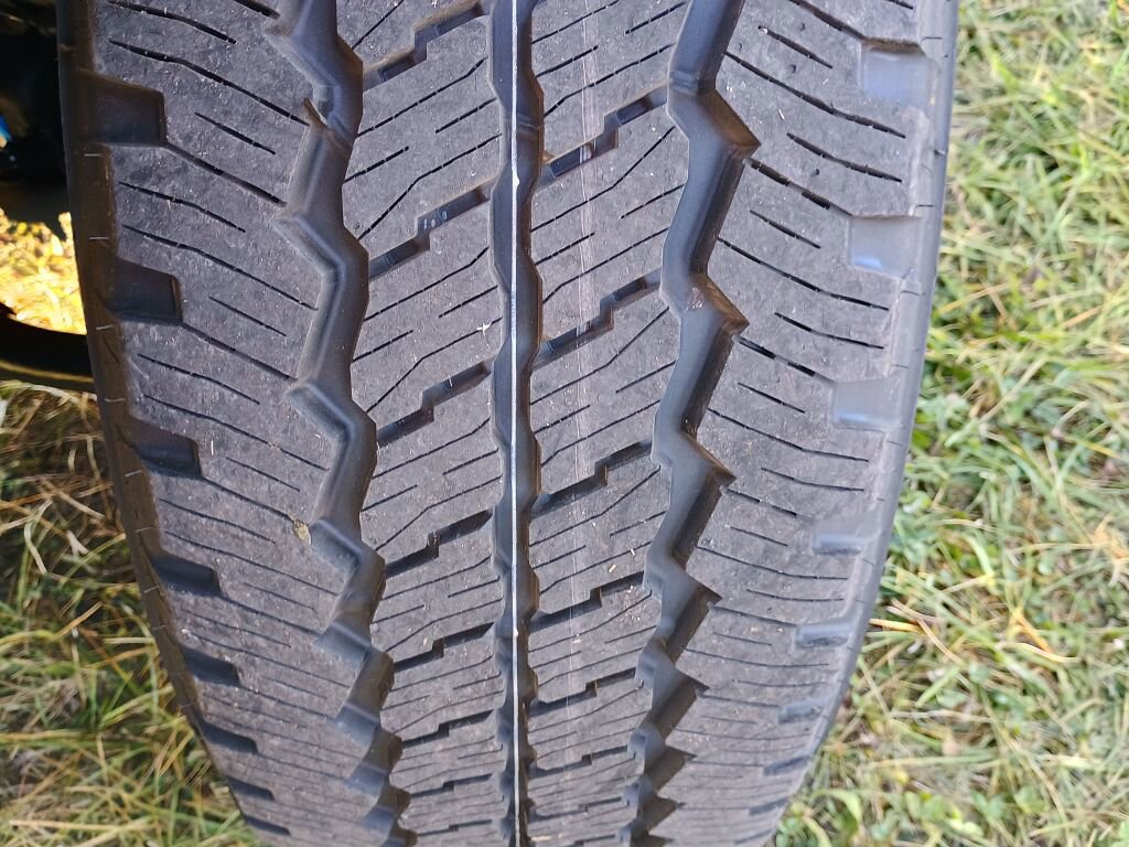 New 2026 Ford F250 Platinum image 24