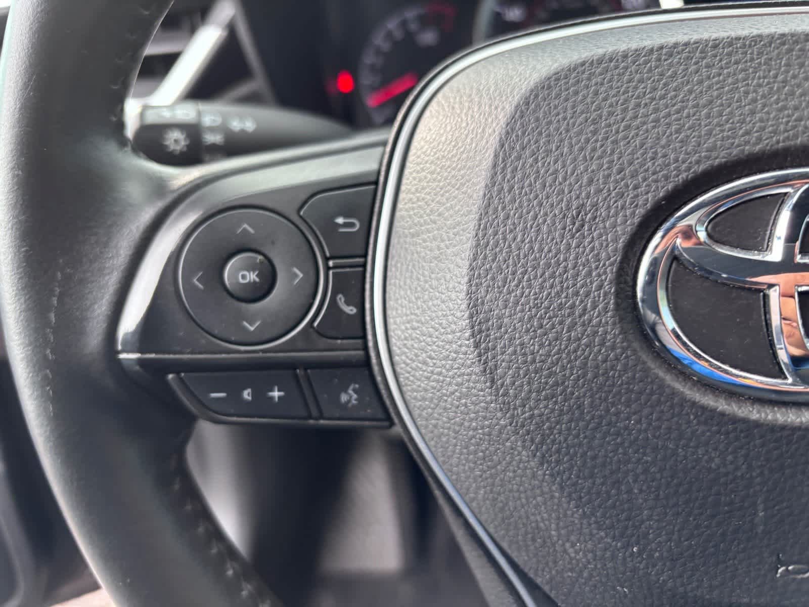 Used 2022 Toyota Corolla SE FWD image 18