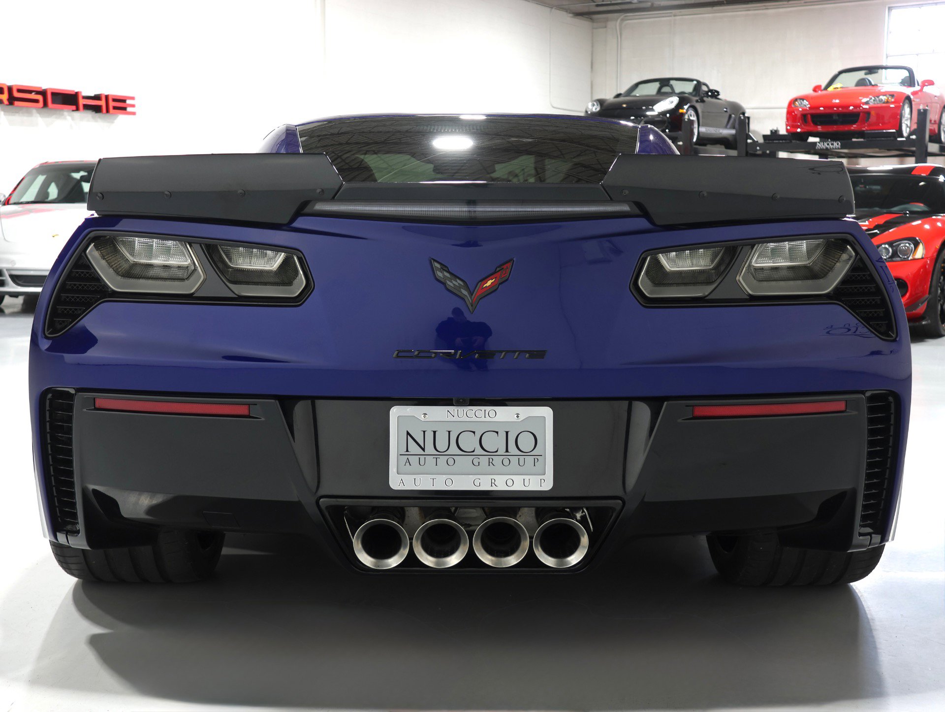 Used 2017 Chevrolet Corvette Z06 image 8