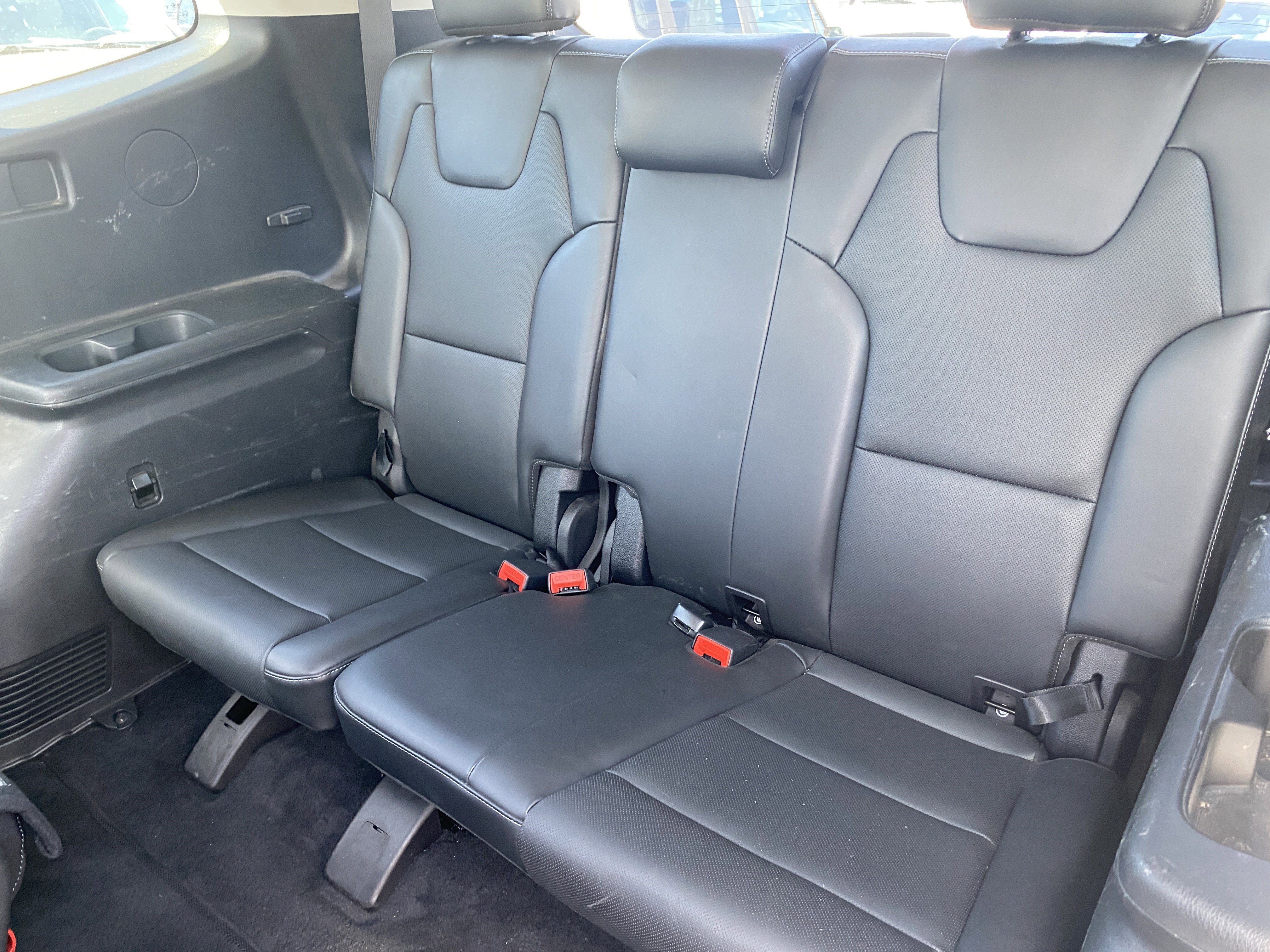 Used 2020 Kia Telluride LX image 16
