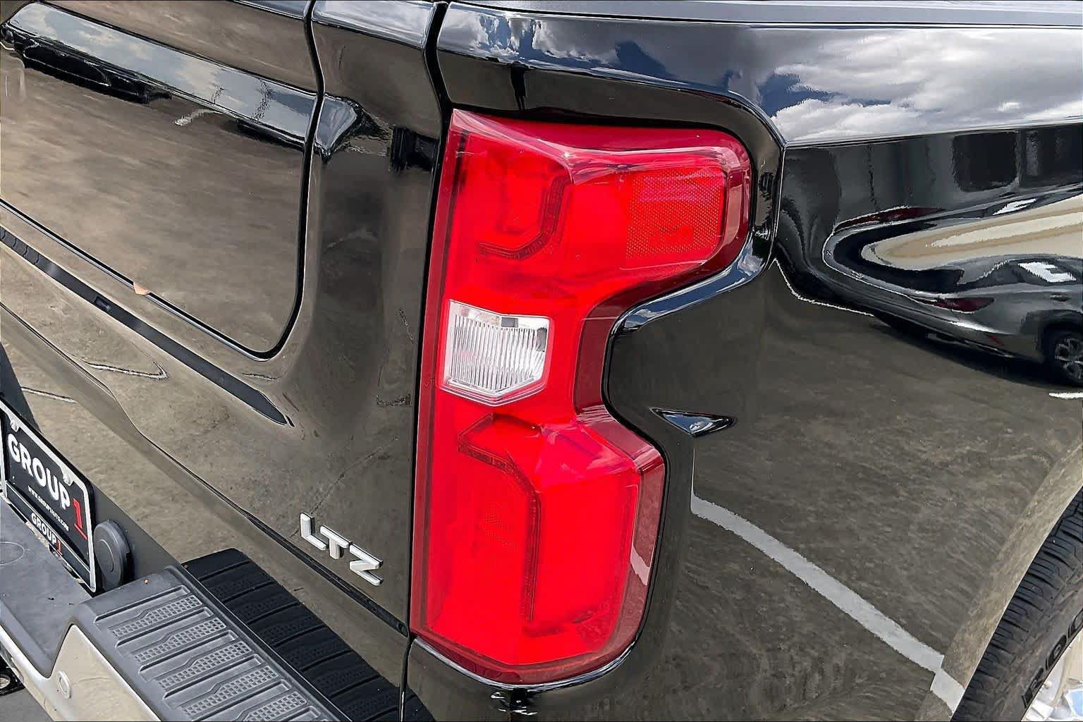 Used 2022 Chevrolet Silverado 1500 LTZ w/ LTZ Premium Texas Edition AWD/4WD image 27