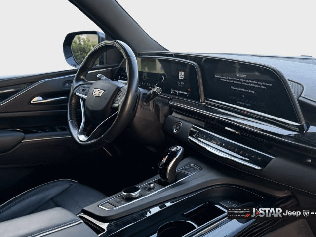 Used 2023 Cadillac Escalade Sport AWD/4WD image 17