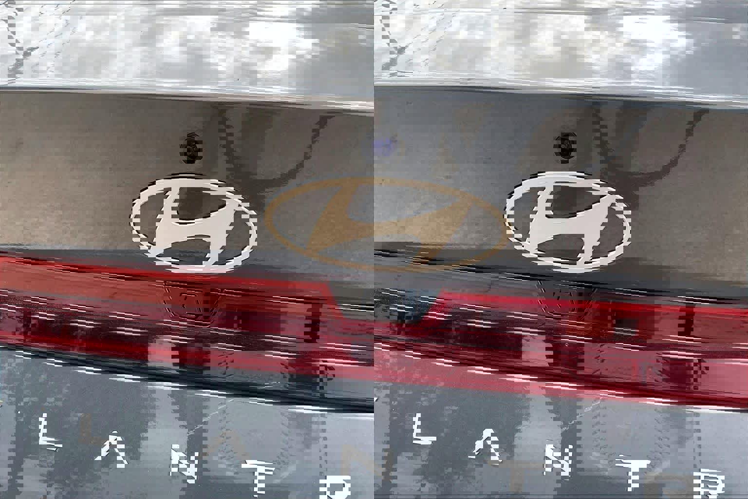 Certified 2024 Hyundai Elantra SEL image 28