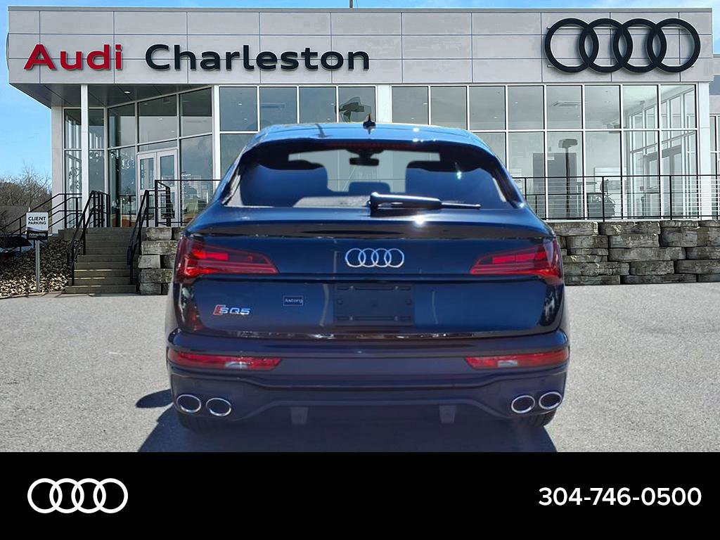 Used 2021 Audi SQ5 Prestige w/ Prestige Package image 4