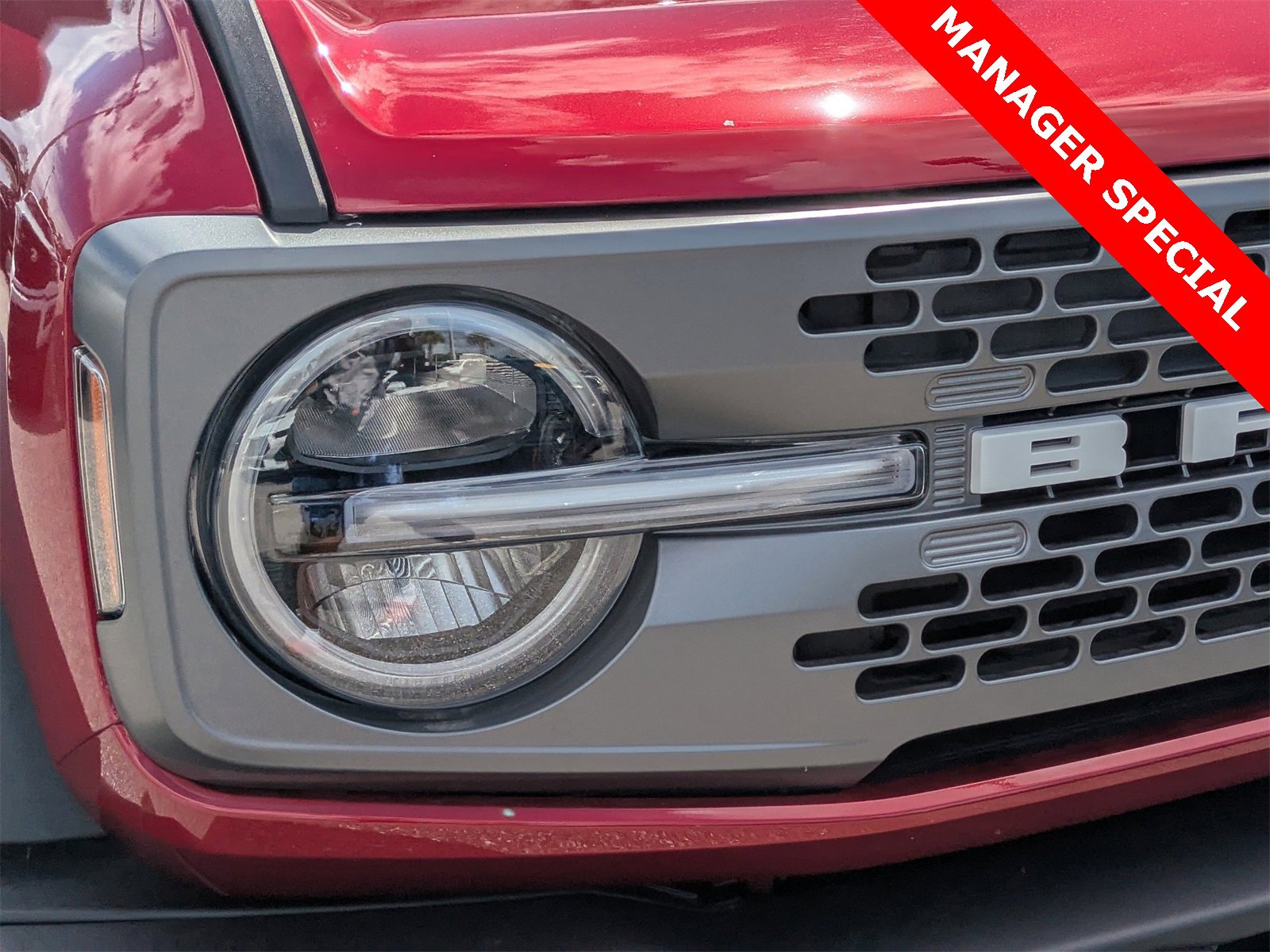 New 2025 Ford Bronco Badlands image 9