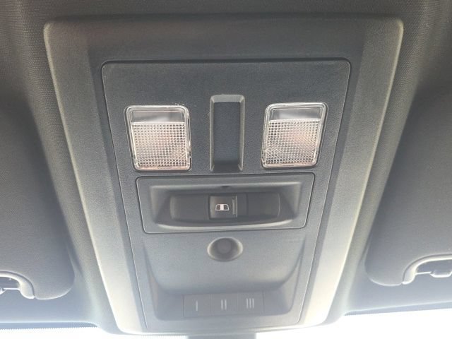 Used 2022 RAM 1500 Warlock AWD/4WD image 24