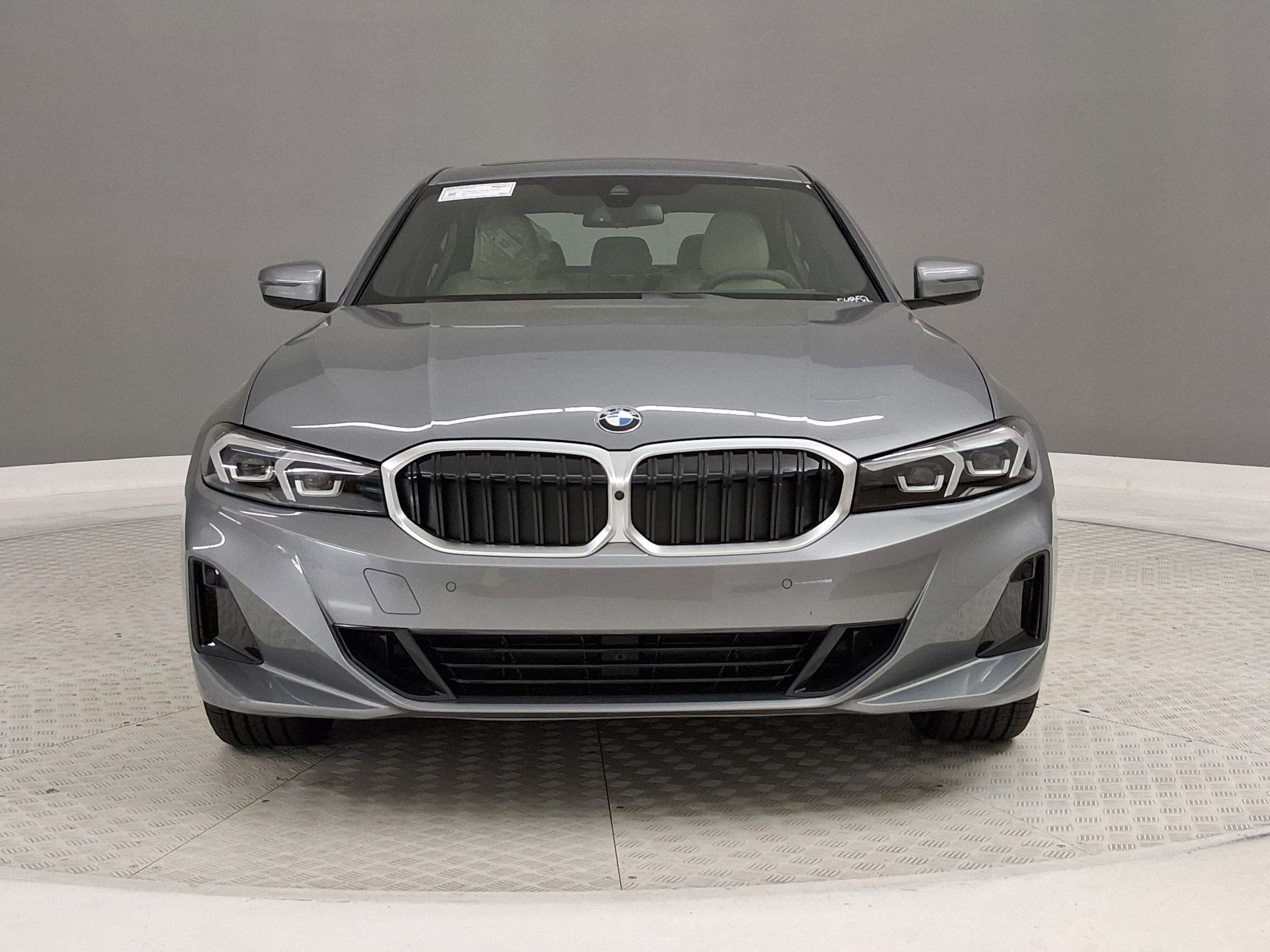 New 2026 BMW 330i Sedan w/ Convenience Package RWD image 22