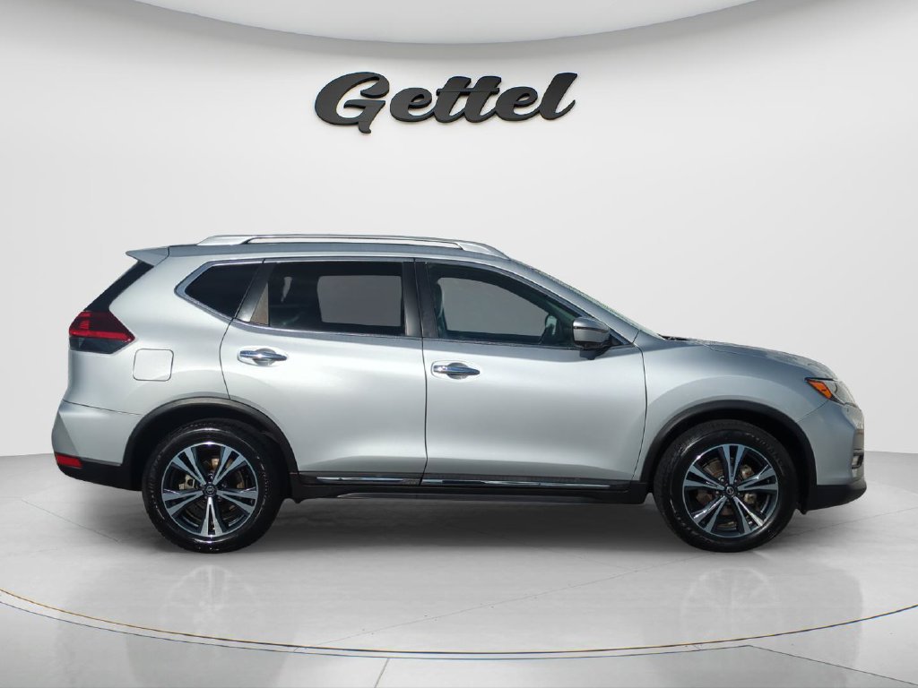 Certified 2018 Nissan Rogue SL FWD image 4