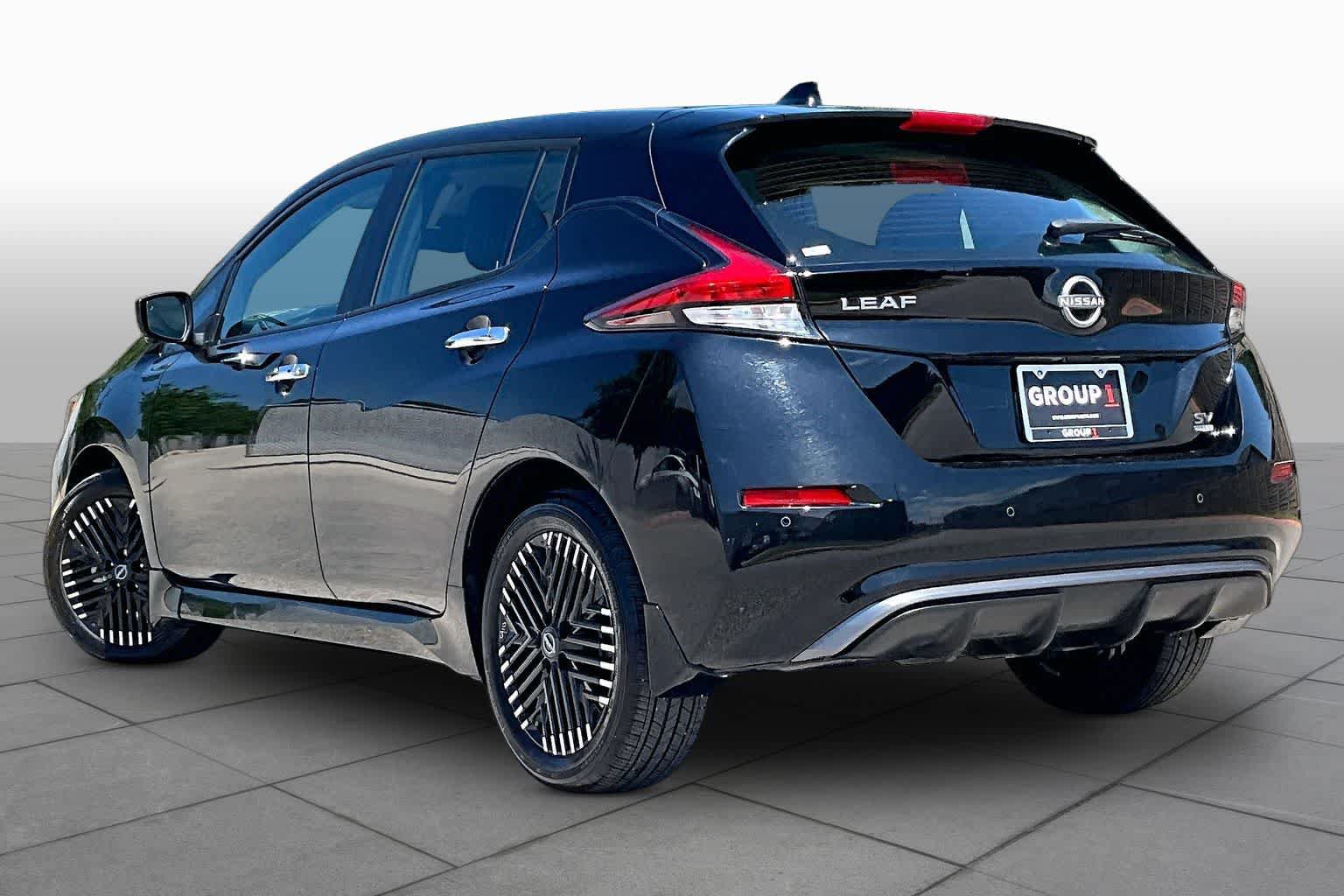 Used 2025 Nissan Leaf SV Plus FWD image 11