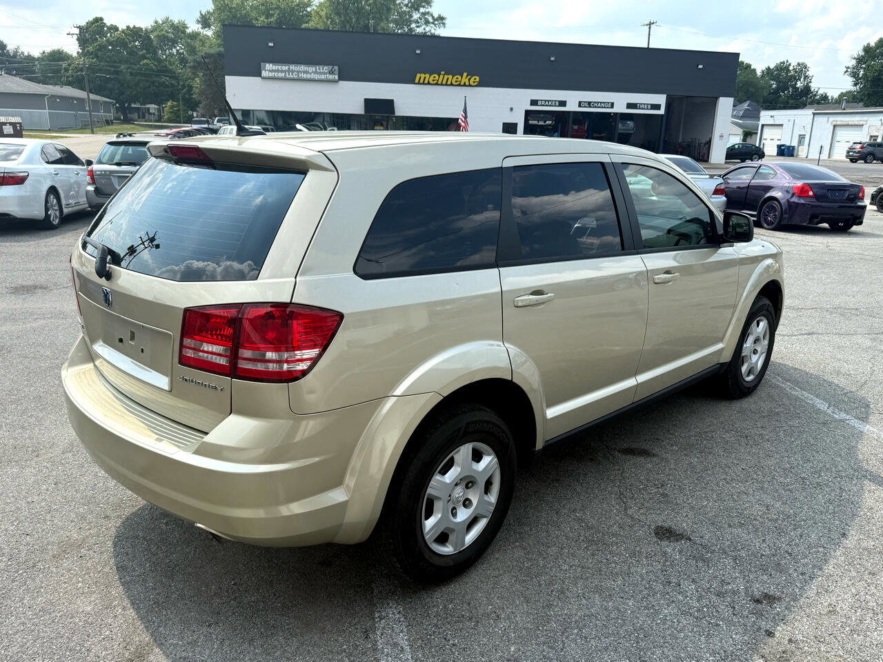 Used 2010 Dodge Journey SE image 5