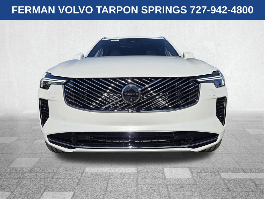 New 2026 Volvo XC90 B5 Plus w/ Protection Package Premier image 2