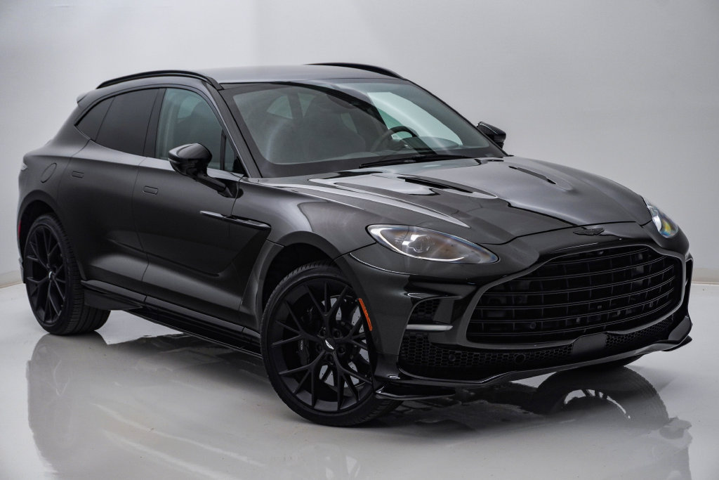 Used 2025 Aston Martin DBX 707 AWD/4WD image 3