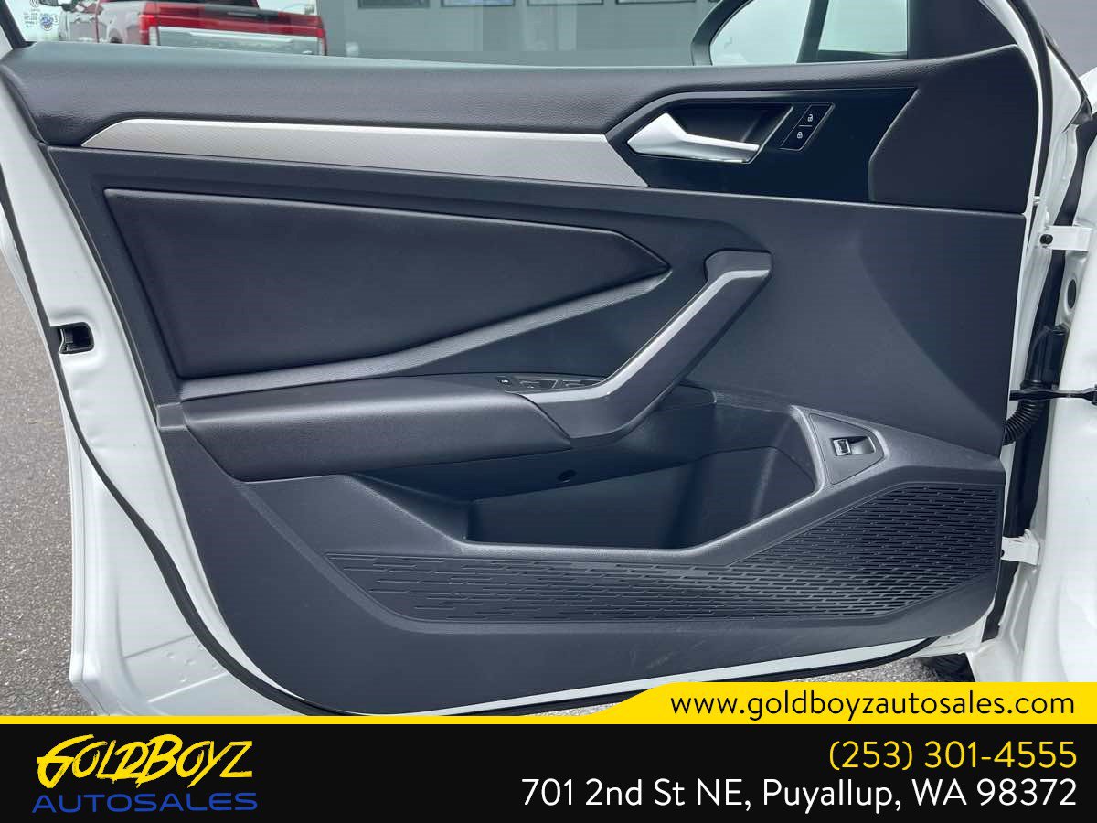 Used 2019 Volkswagen Jetta SE FWD image 28