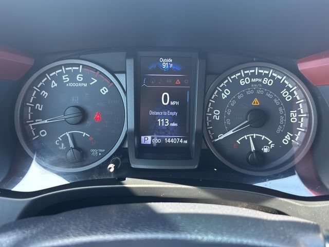 Used 2017 Toyota Tacoma TRD Off-Road w/ Premium & Technology Package AWD/4WD image 20