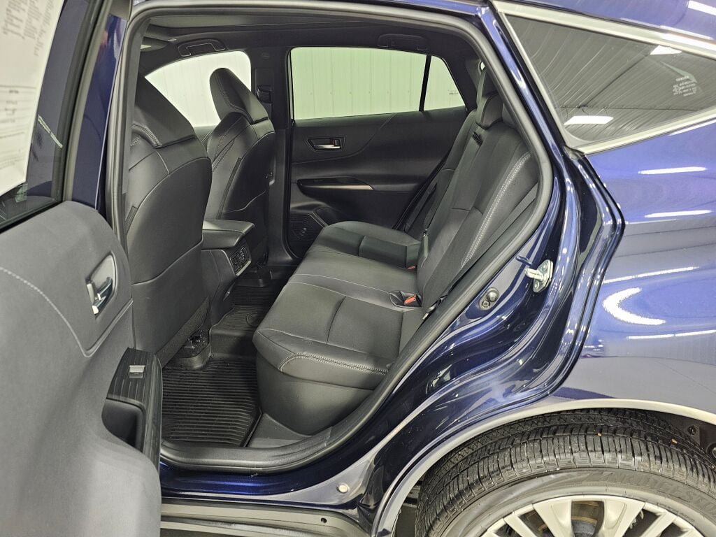 Used 2024 Toyota Venza Limited AWD/4WD image 12