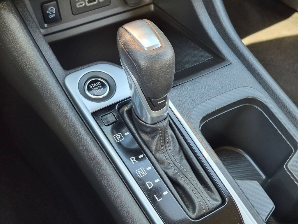 Used 2025 Nissan Sentra SV FWD image 20