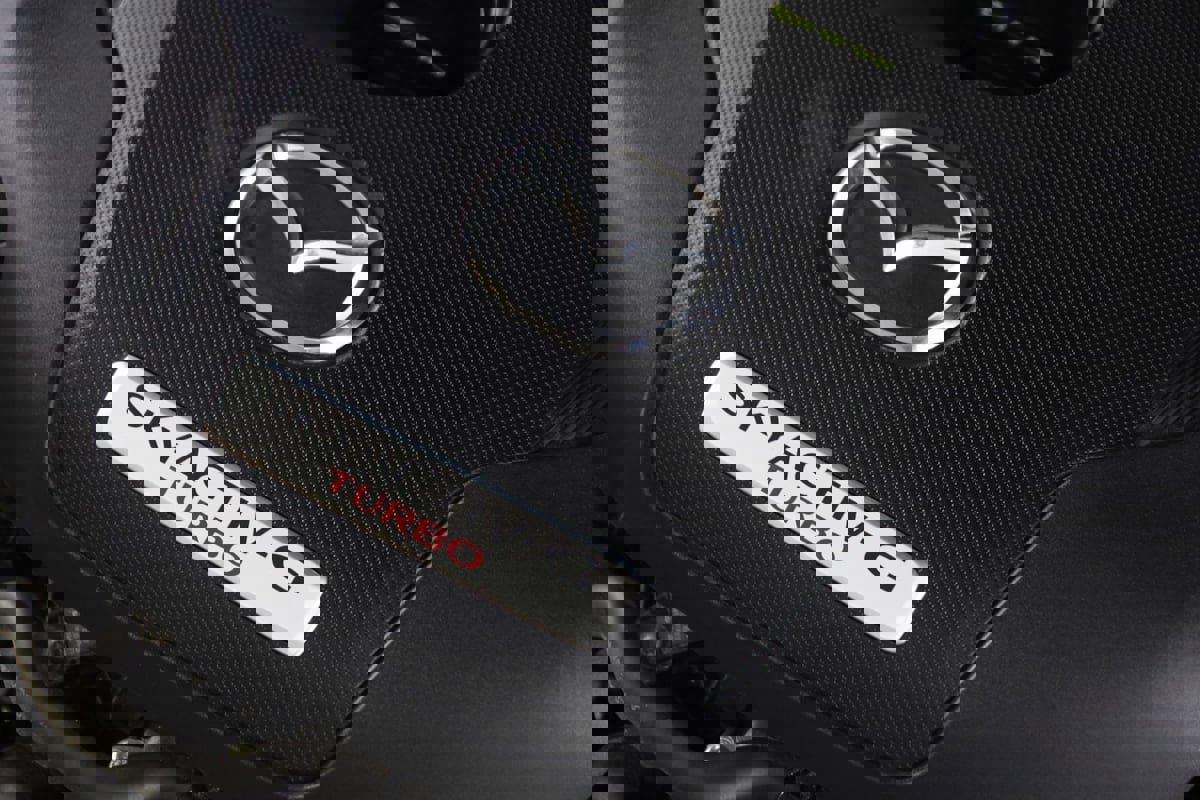 Used 2025 MAZDA MAZDA3 Carbon image 21