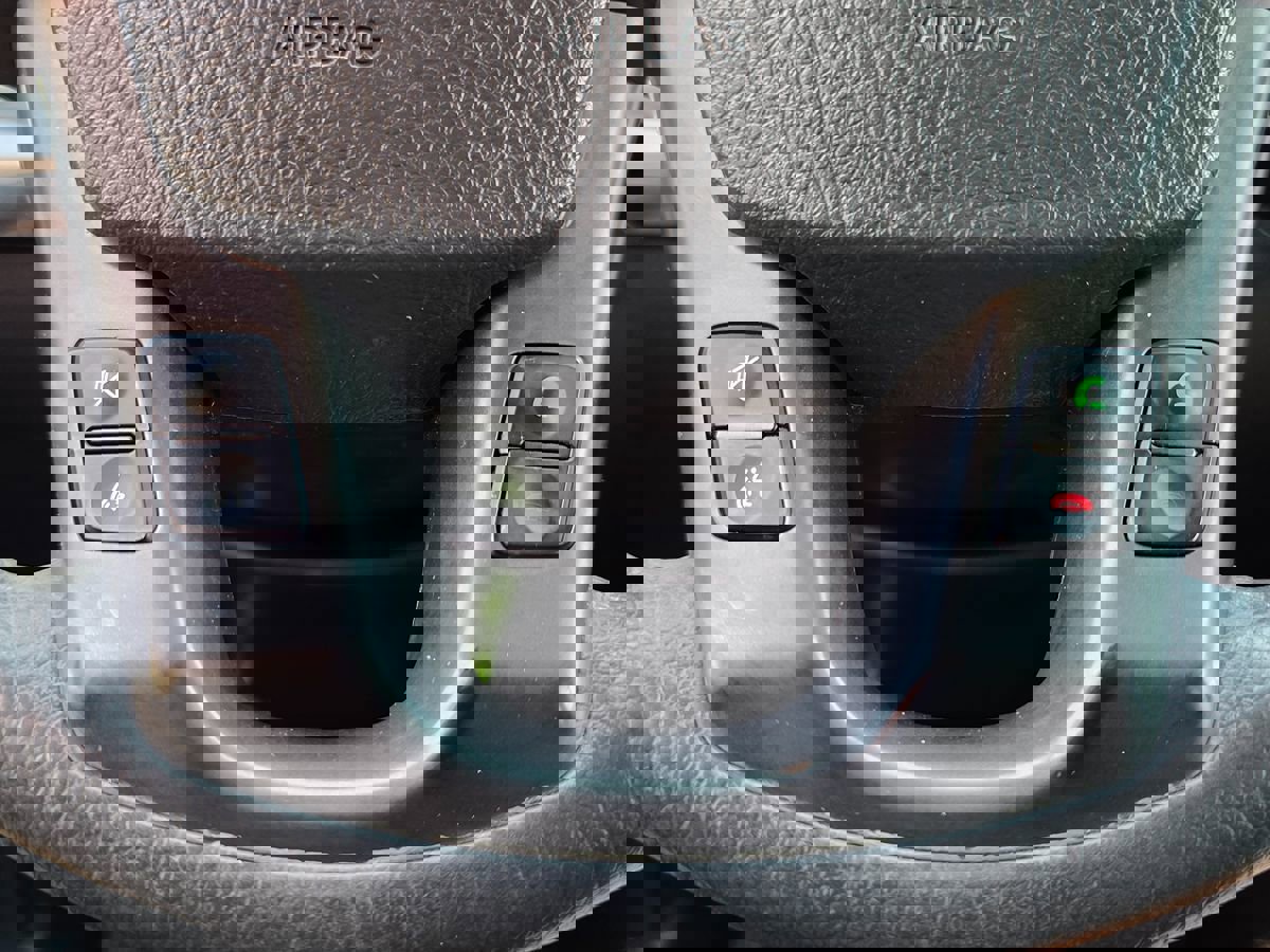 Used 2013 Kia Sorento LX w/ Third Row Pkg image 38