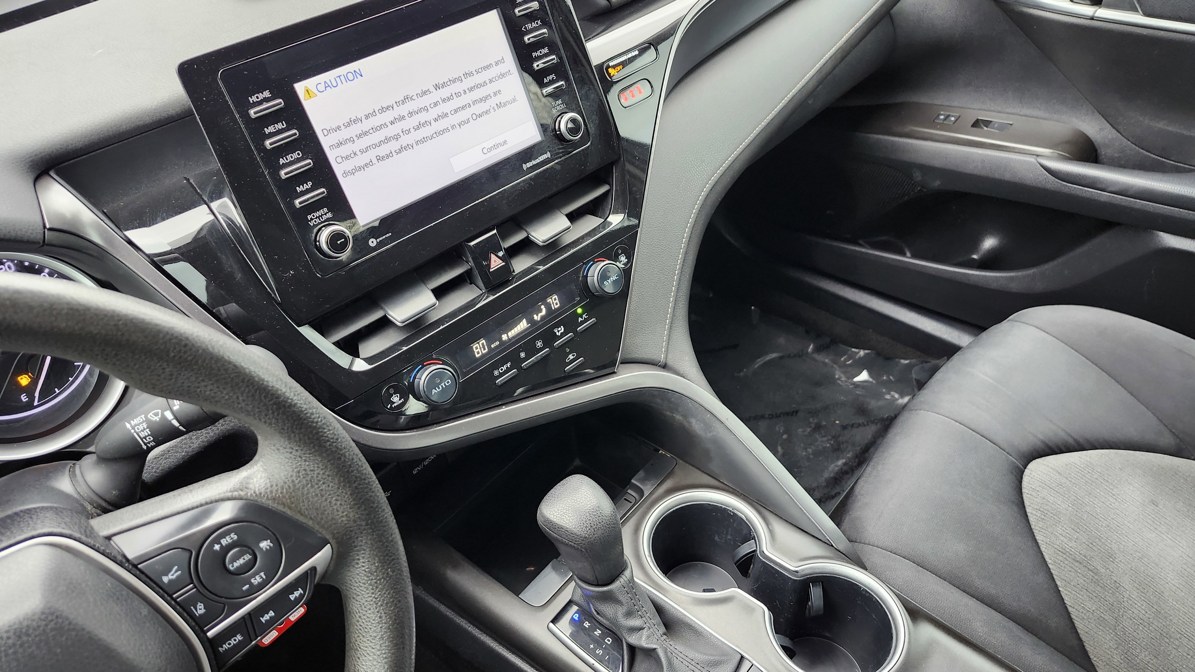 Used 2024 Toyota Camry LE image 27