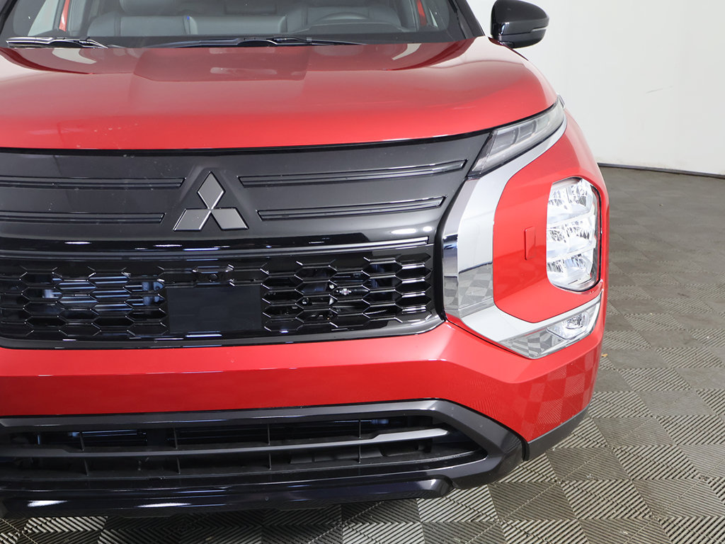 New 2026 Mitsubishi Outlander LE AWD/4WD image 14