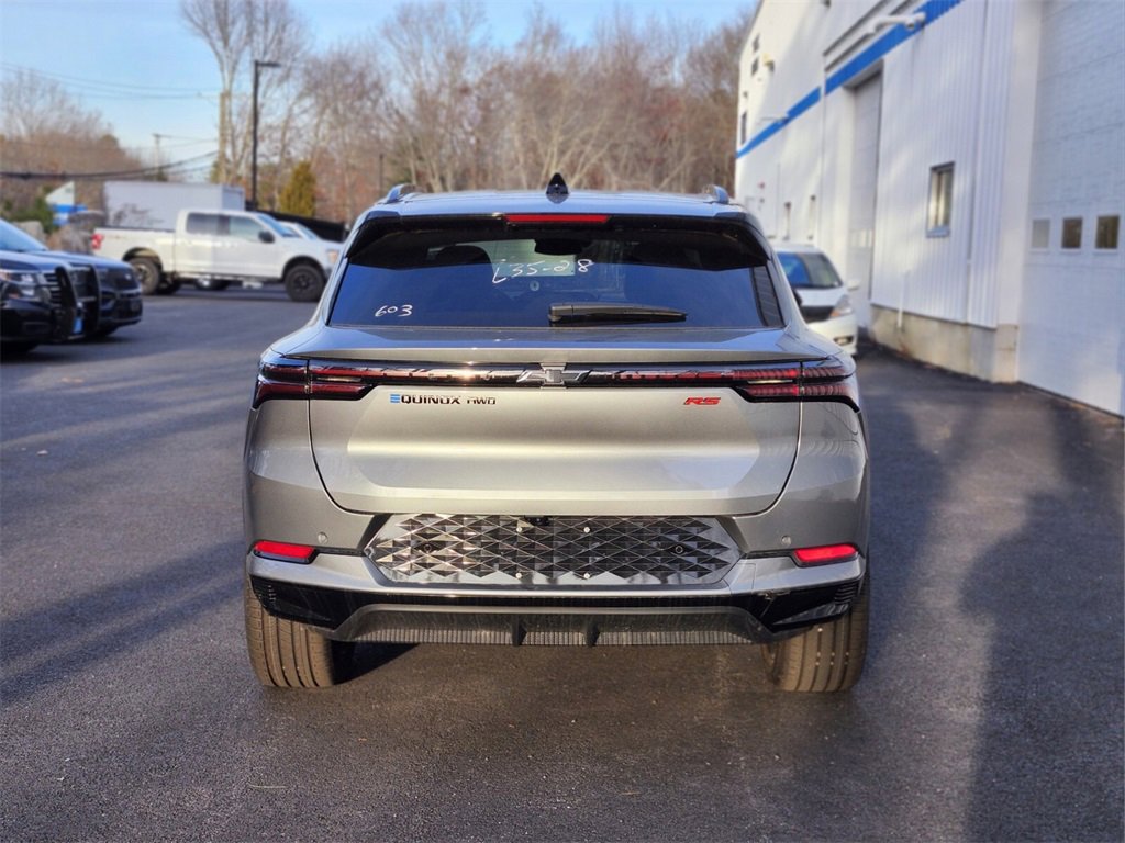 New 2026 Chevrolet Equinox EV RS image 4