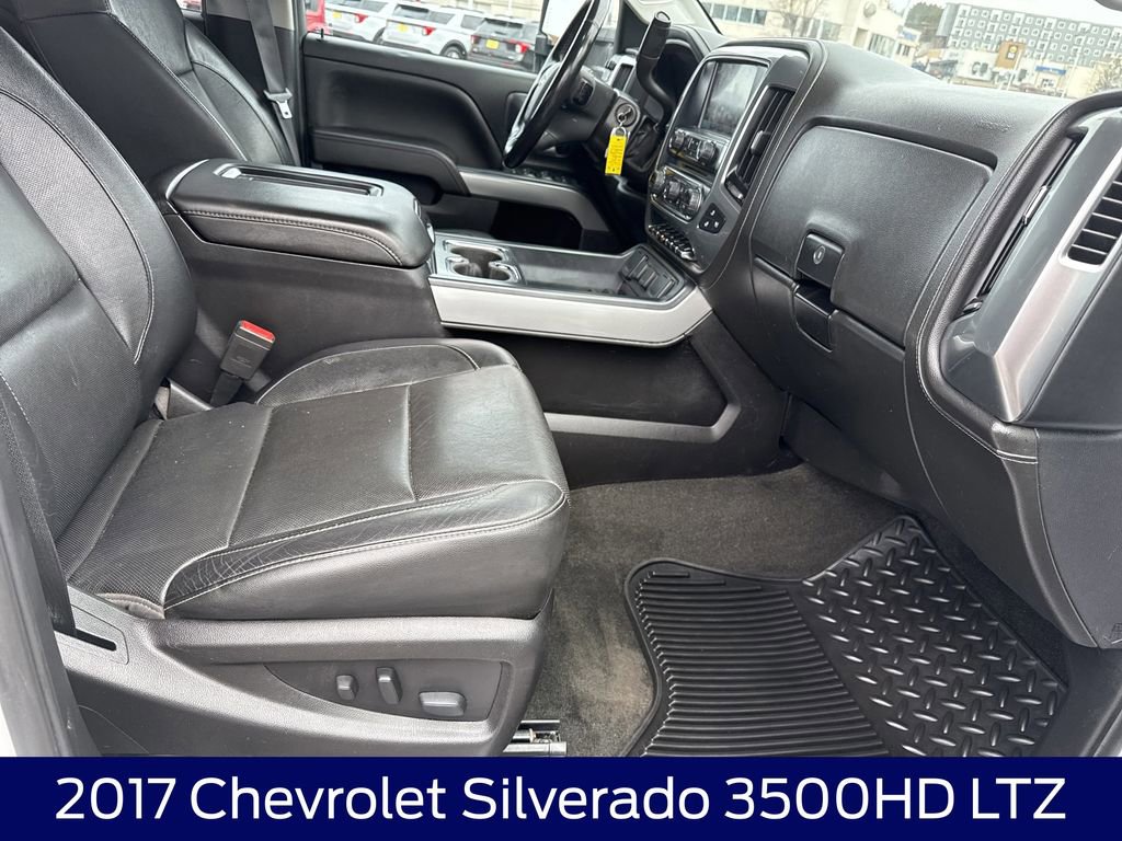 Used 2017 Chevrolet Silverado 3500 LTZ w/ Duramax Plus Package image 13