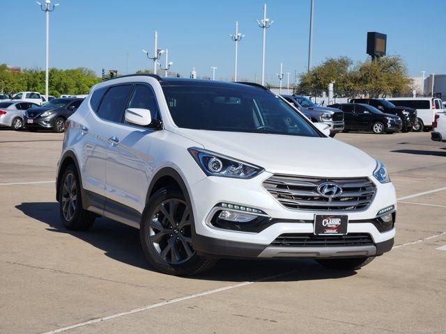 Used 2018 Hyundai Santa Fe Sport image 2