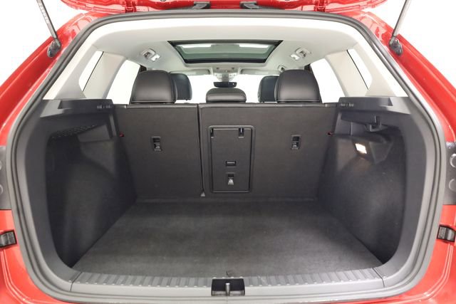 Used 2023 Volkswagen Taos SEL image 29